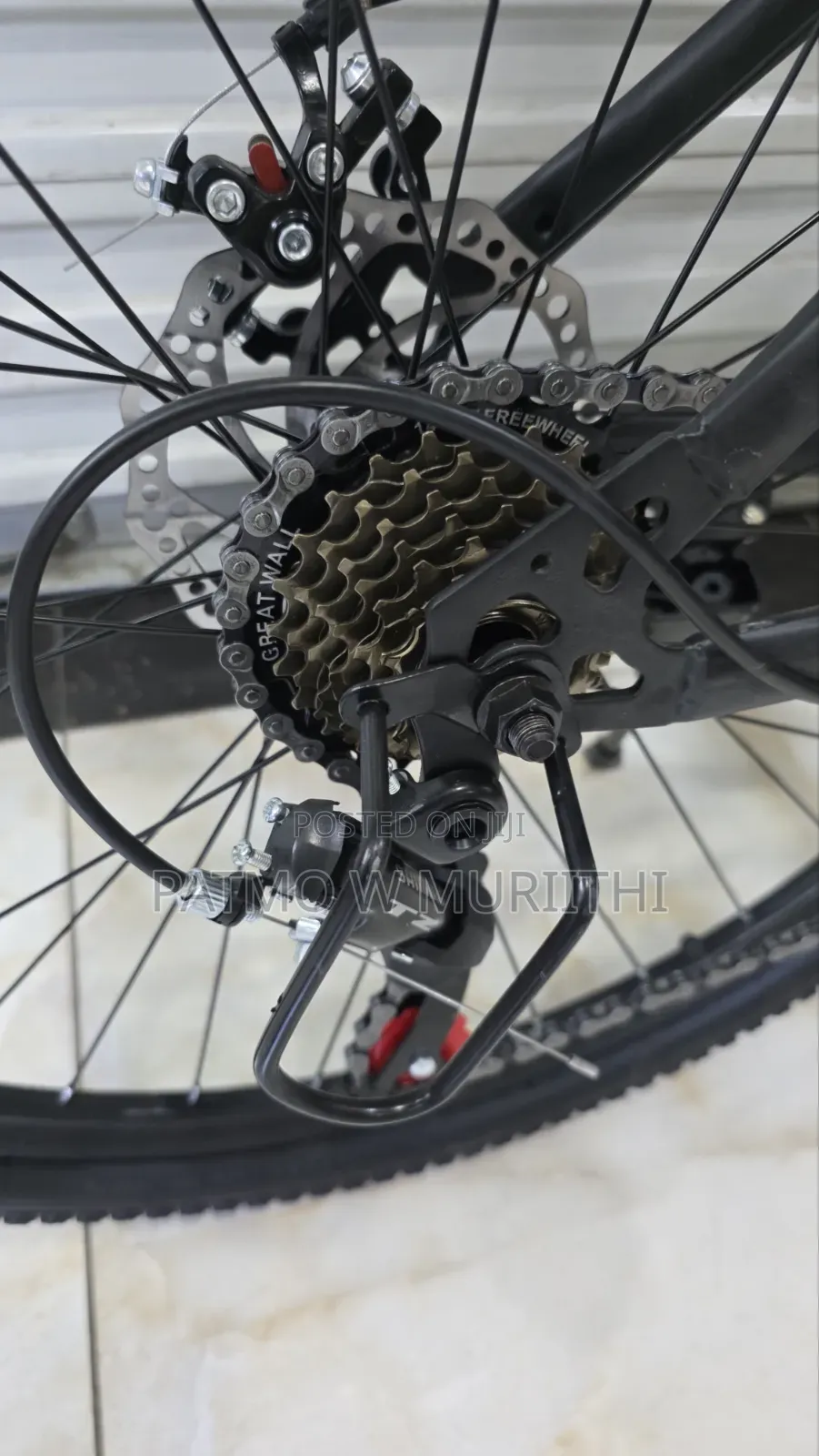 Mountain Bicycle Size 26 21 Speed Strong Steel Frame