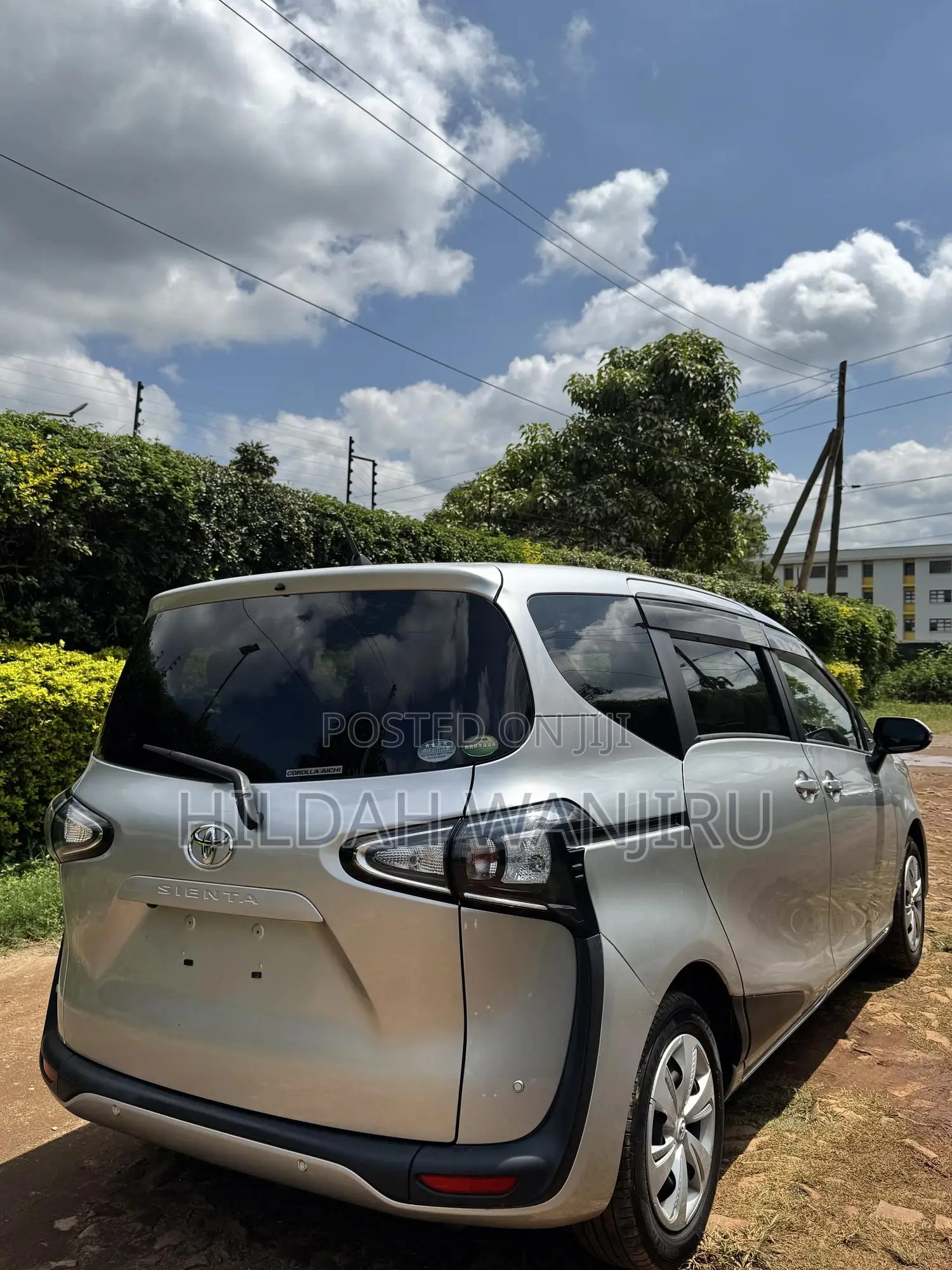 Toyota Sienta 2019 Silver