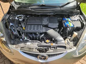 Mazda Demio 2010