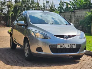 Mazda Demio 2010