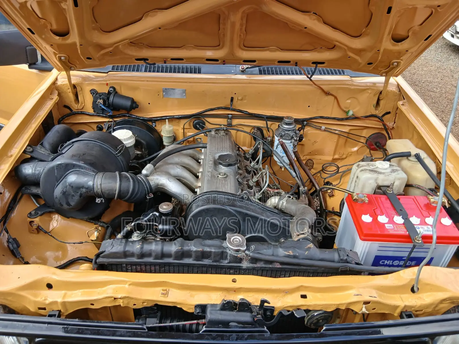 Mitsubishi L200 2006 Yellow