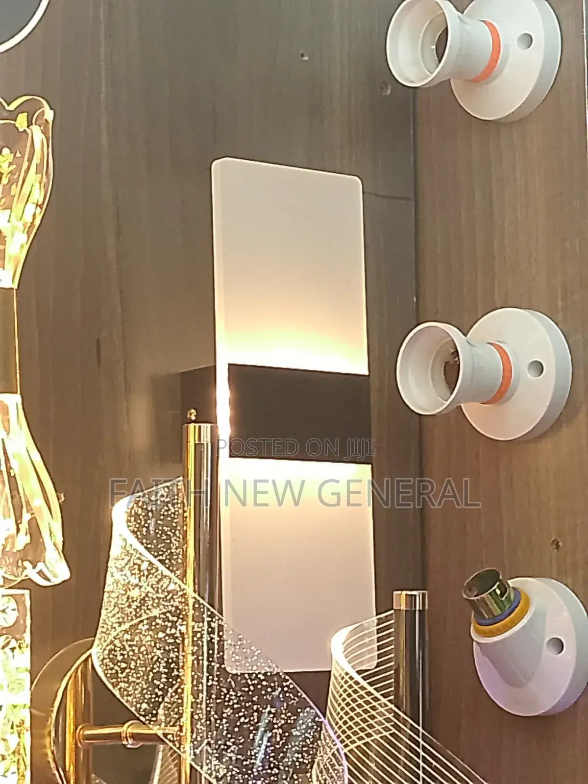 Modern Wall Mounted Light