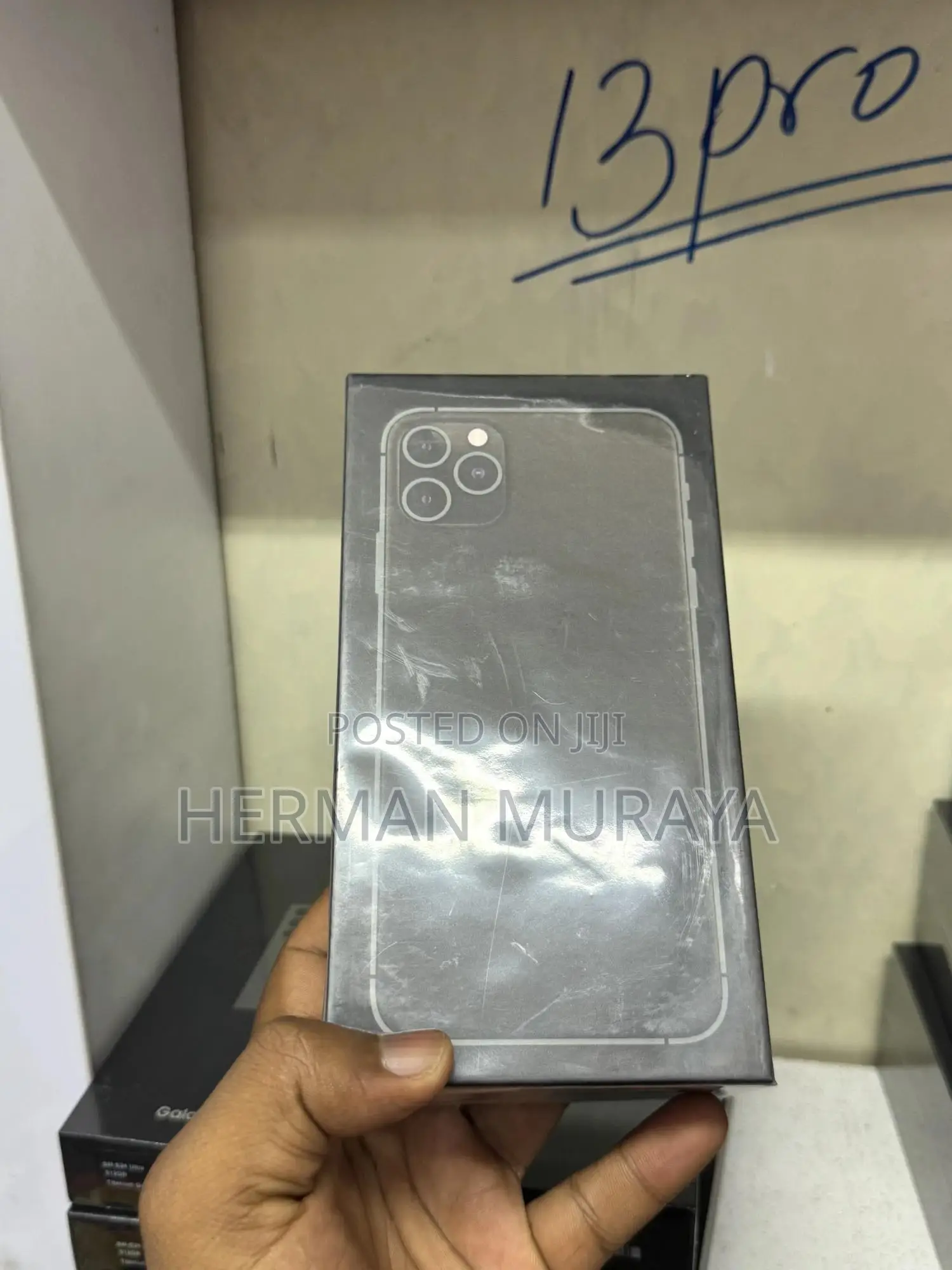 New Apple iPhone 11 Pro Max 256 GB Black