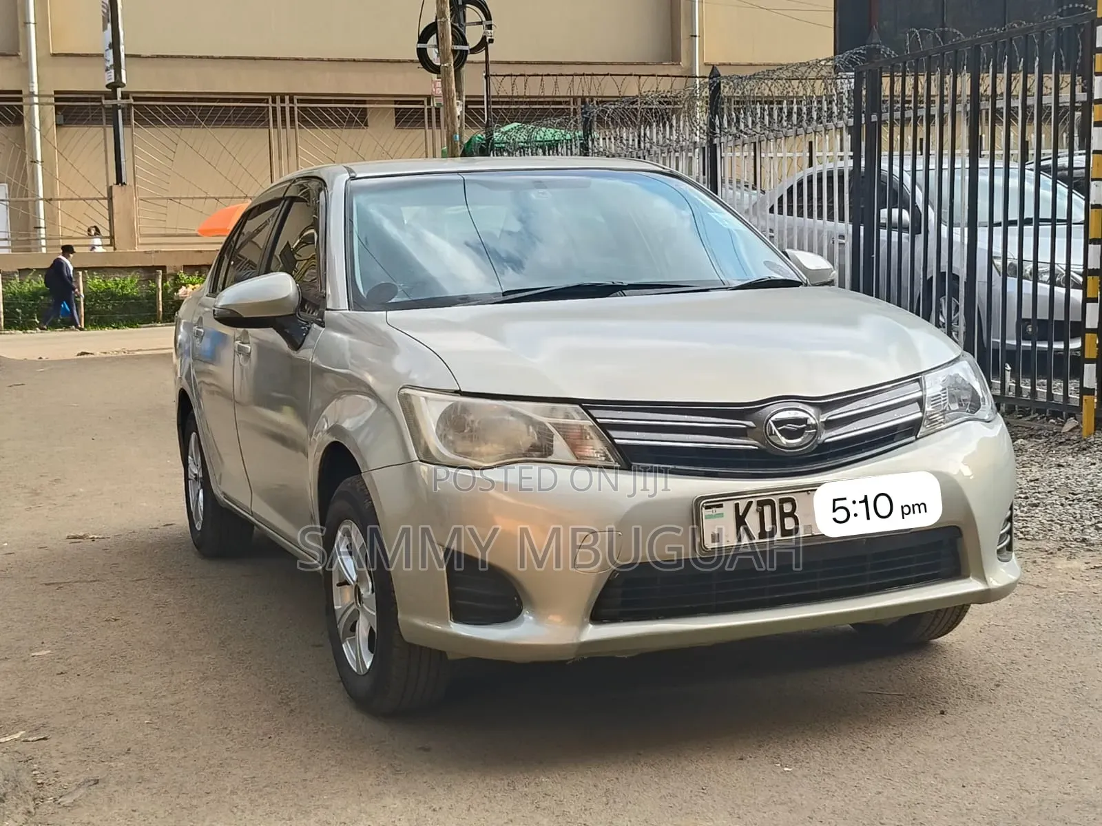 Toyota Axio 2014 Burgundy
