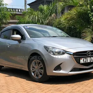 Mazda Demio 2019 Silver
