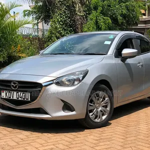 Mazda Demio 2019 Silver