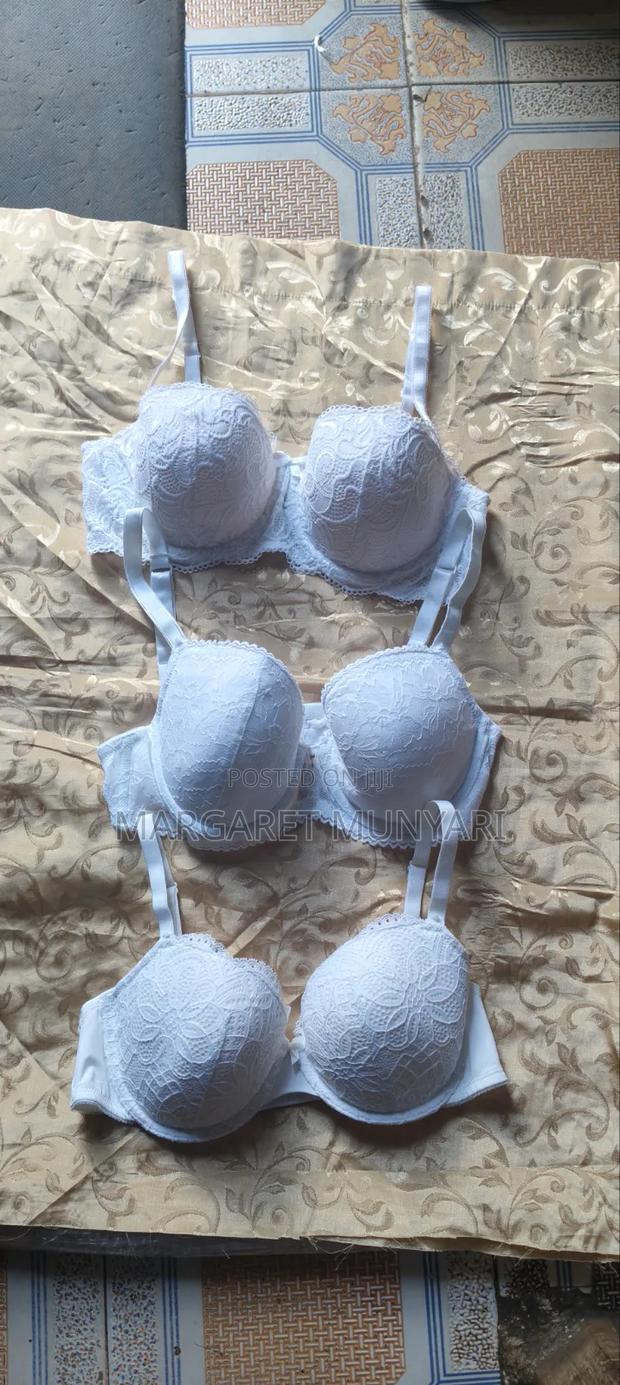 White And Flowed Bras - main view
