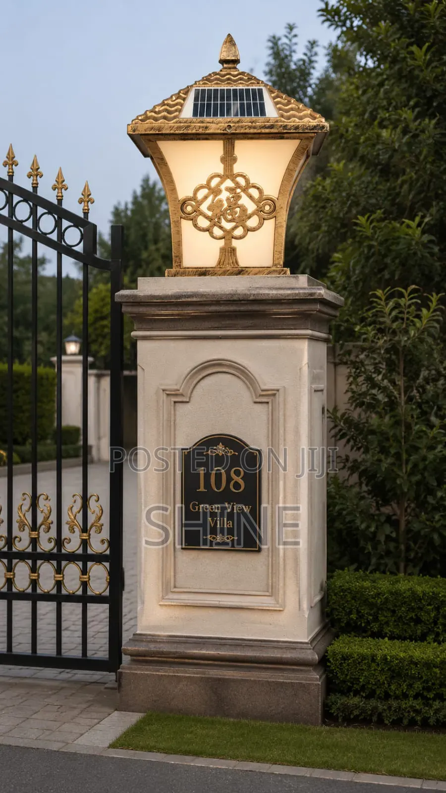 Solar/ Account Dual Power Outdoor Gate and Pillar Light