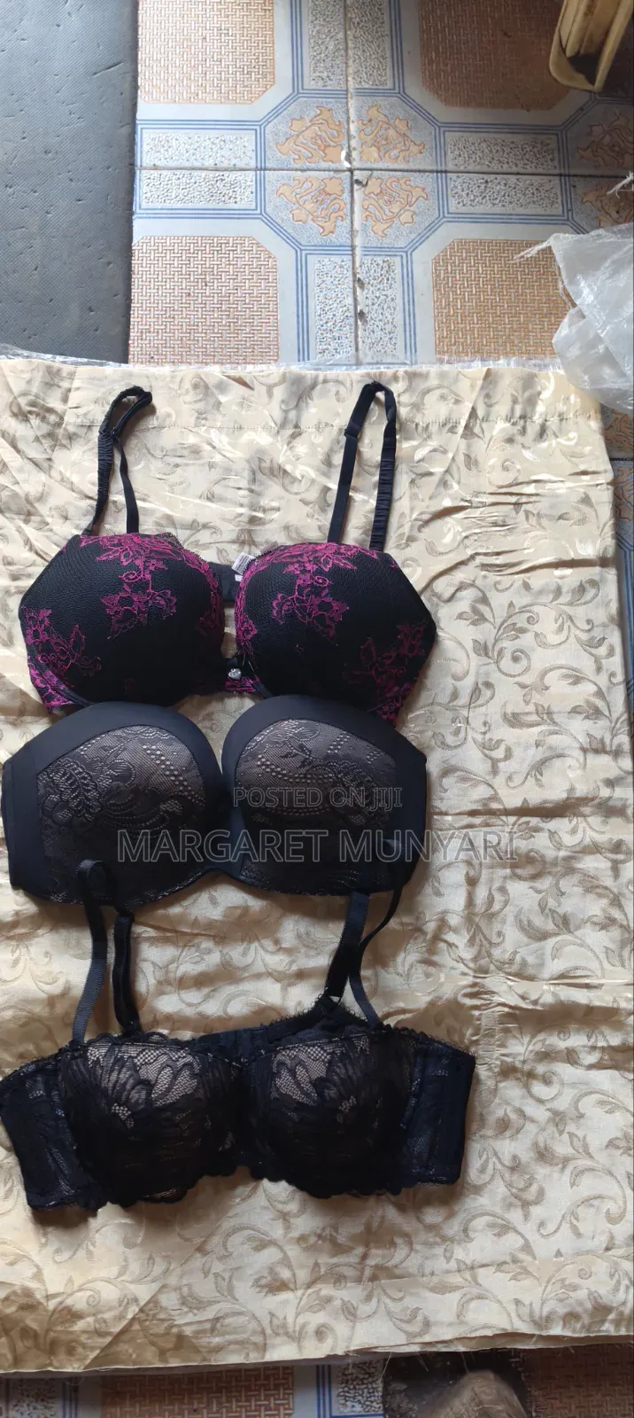 Marron and Black Bra