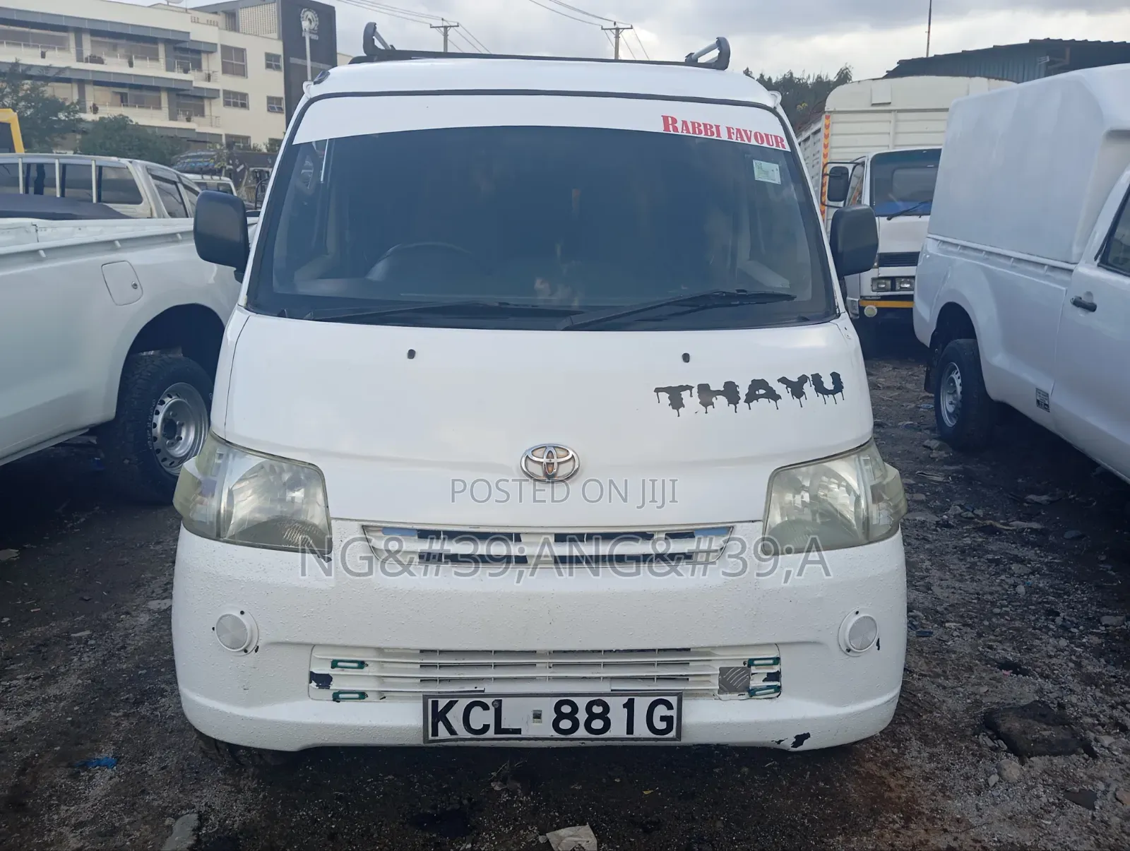 Toyota HiAce 2009 White