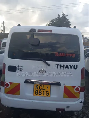 Toyota HiAce 2009 White
