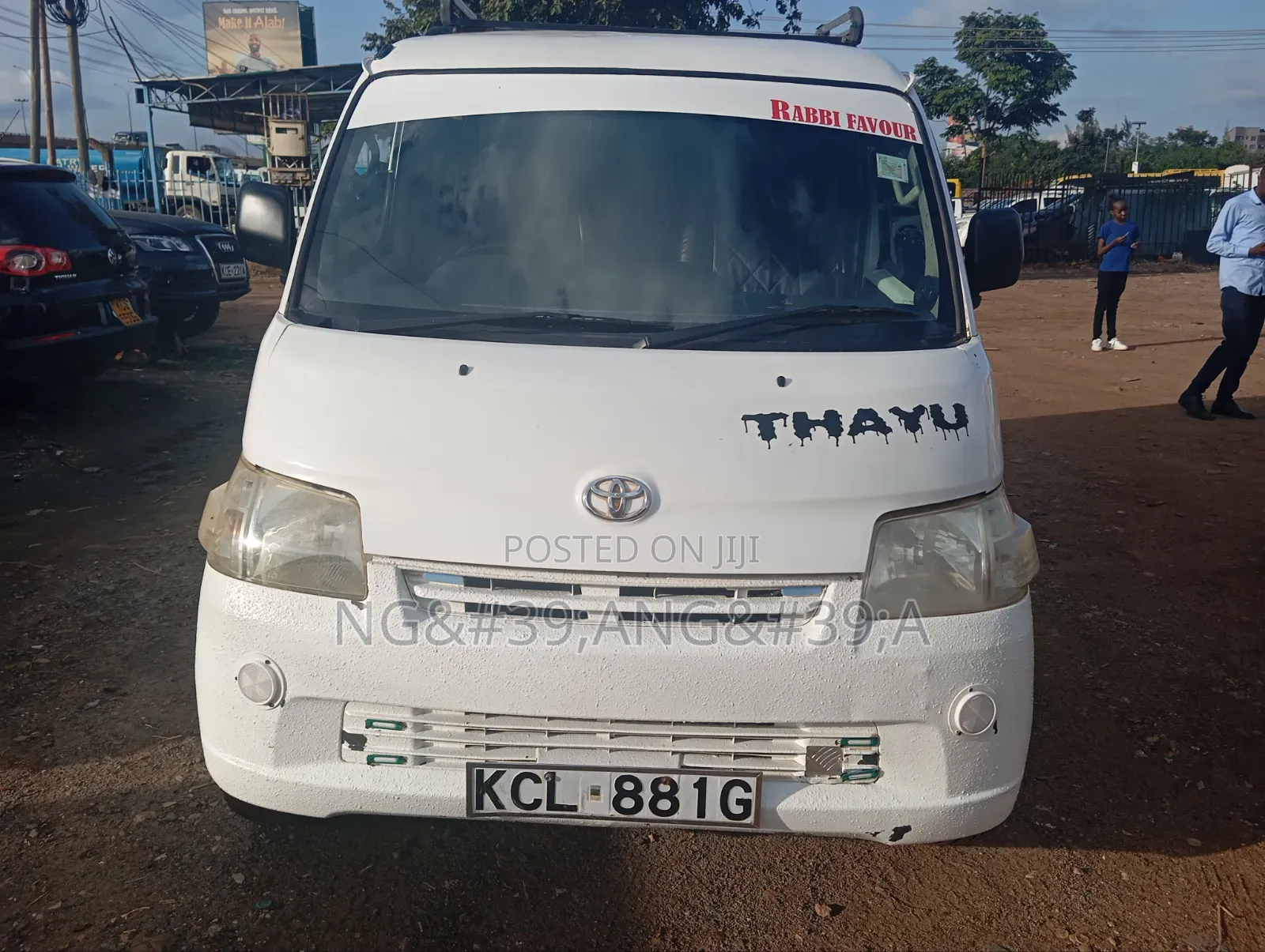 Toyota HiAce 2009 White