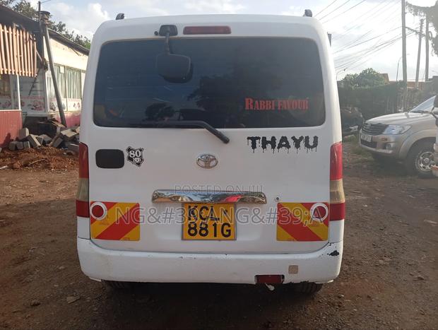 Toyota HiAce 2009 White - thumbnail 10