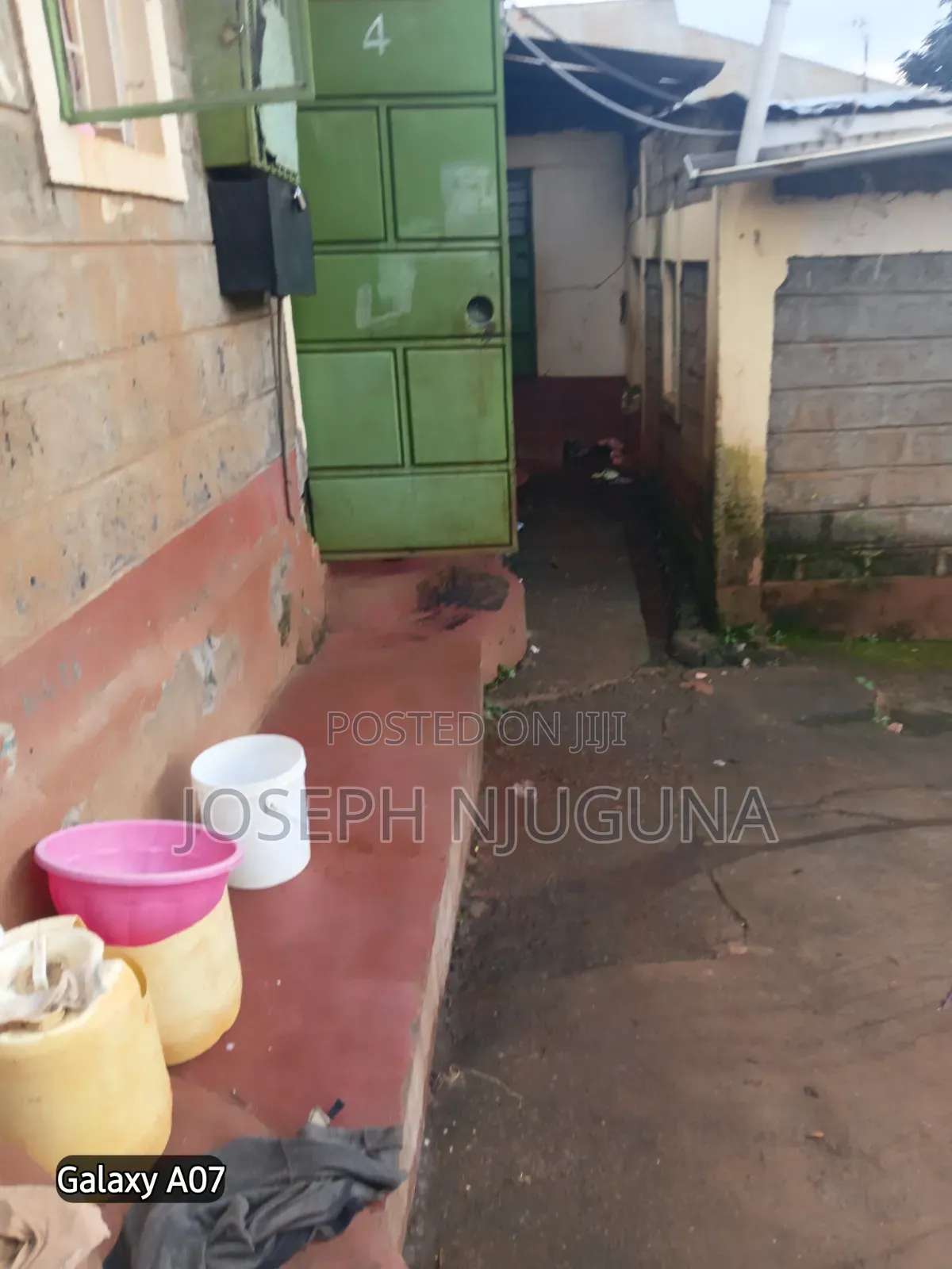4bdrm House in Kawaida, Banana for sale