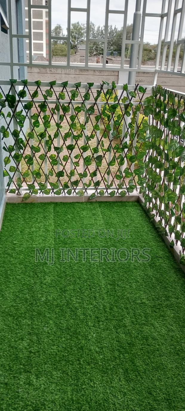 High Quality Synthetic Grass Carpet for Balconies, Gardens Rooftops