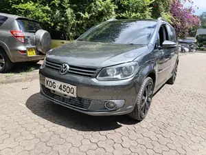 Volkswagen Touran 2014 Gray
