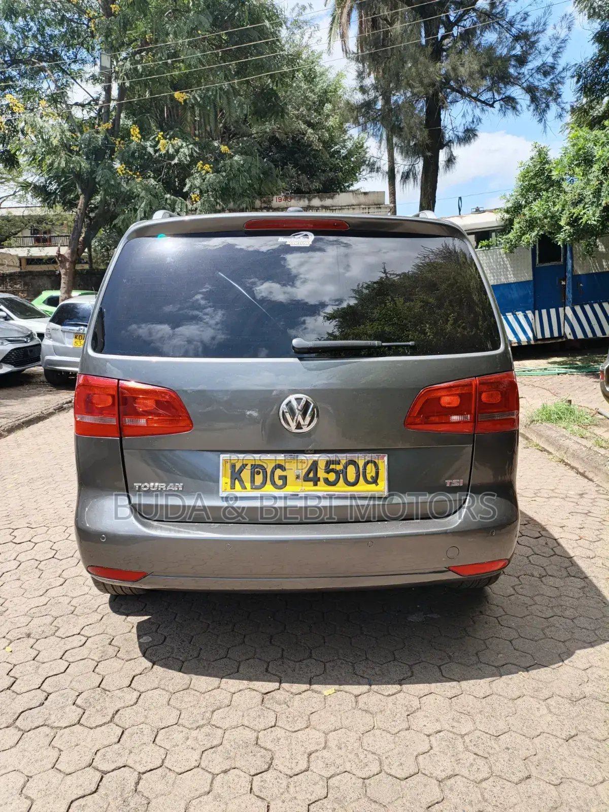 Volkswagen Touran 2014 Gray