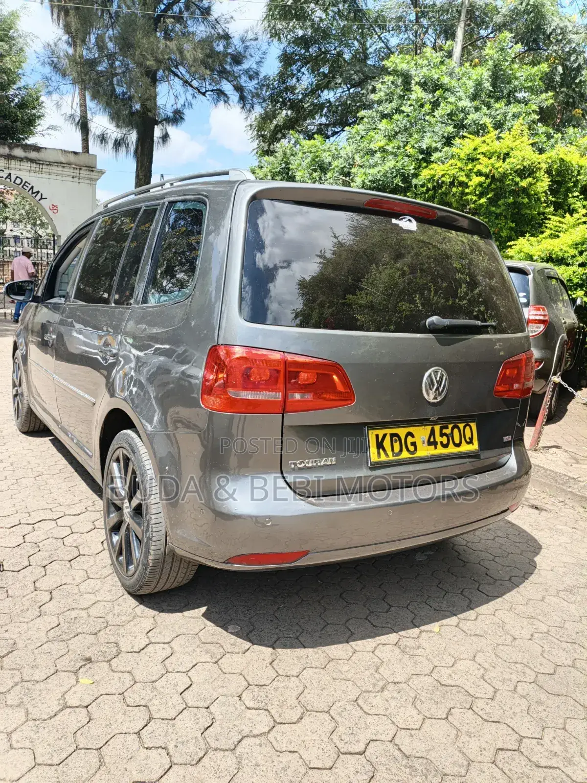 Volkswagen Touran 2014 Gray