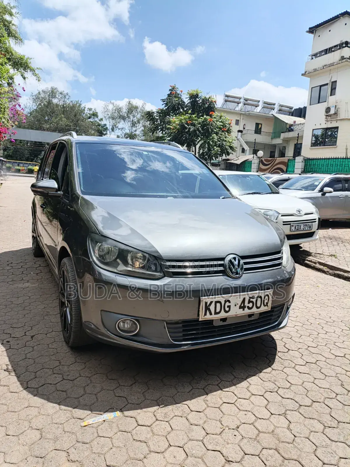 Volkswagen Touran 2014 Gray