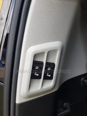 Toyota Land Cruiser Prado 2.7 2020 Black