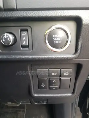 Toyota Land Cruiser Prado 2.7 2020 Black