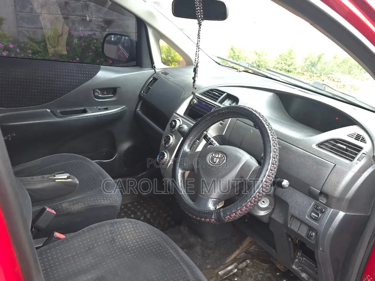 Toyota Ractis 2008 Red