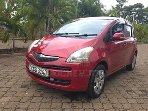 Toyota Ractis 2008 Red