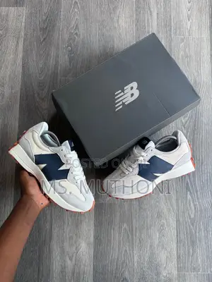 Brand New Nb 327 Moonbeam Outerspace* *Sizes 36-45*