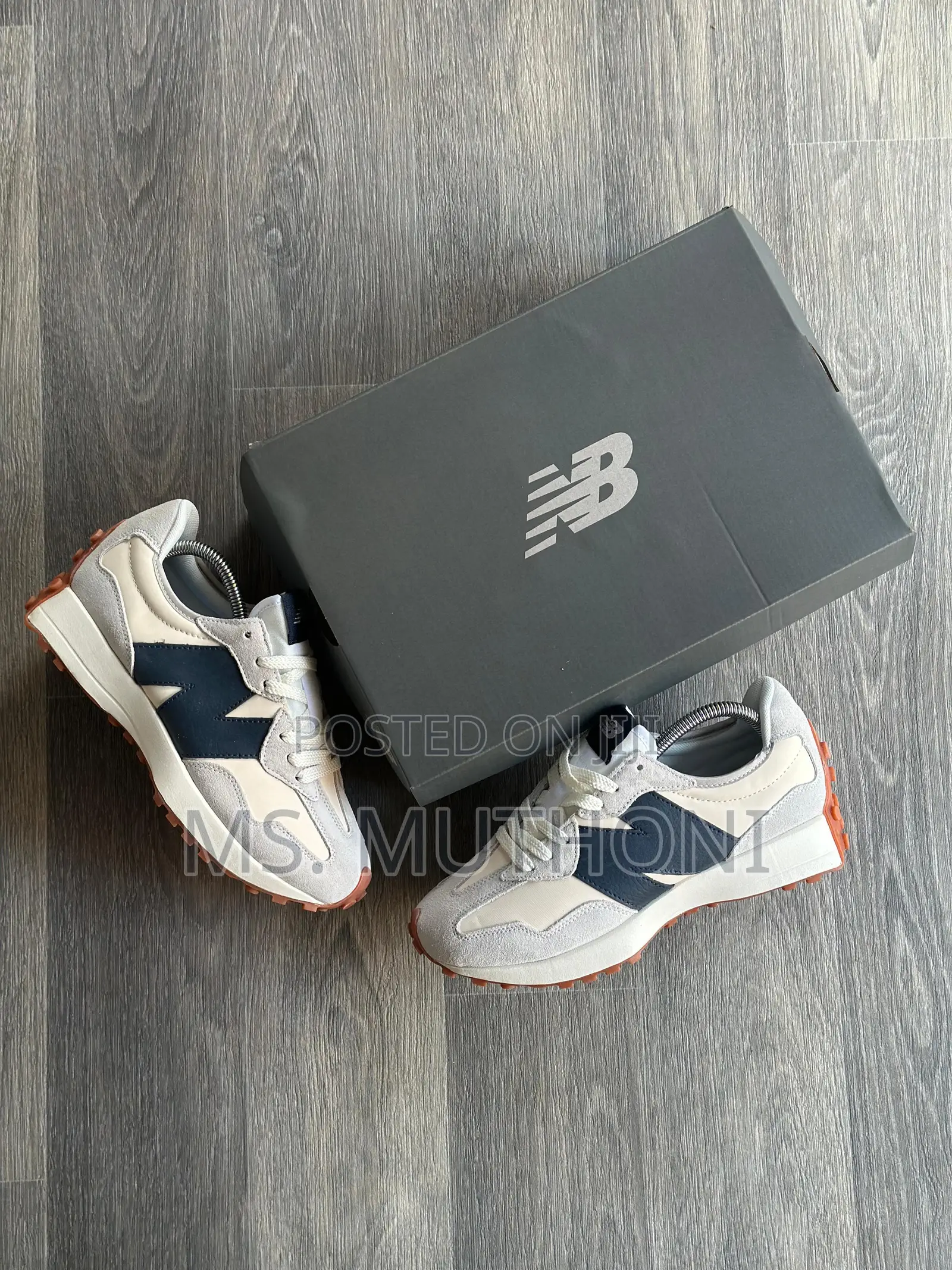 Brand New Nb 327 Moonbeam Outerspace* *Sizes 36-45*