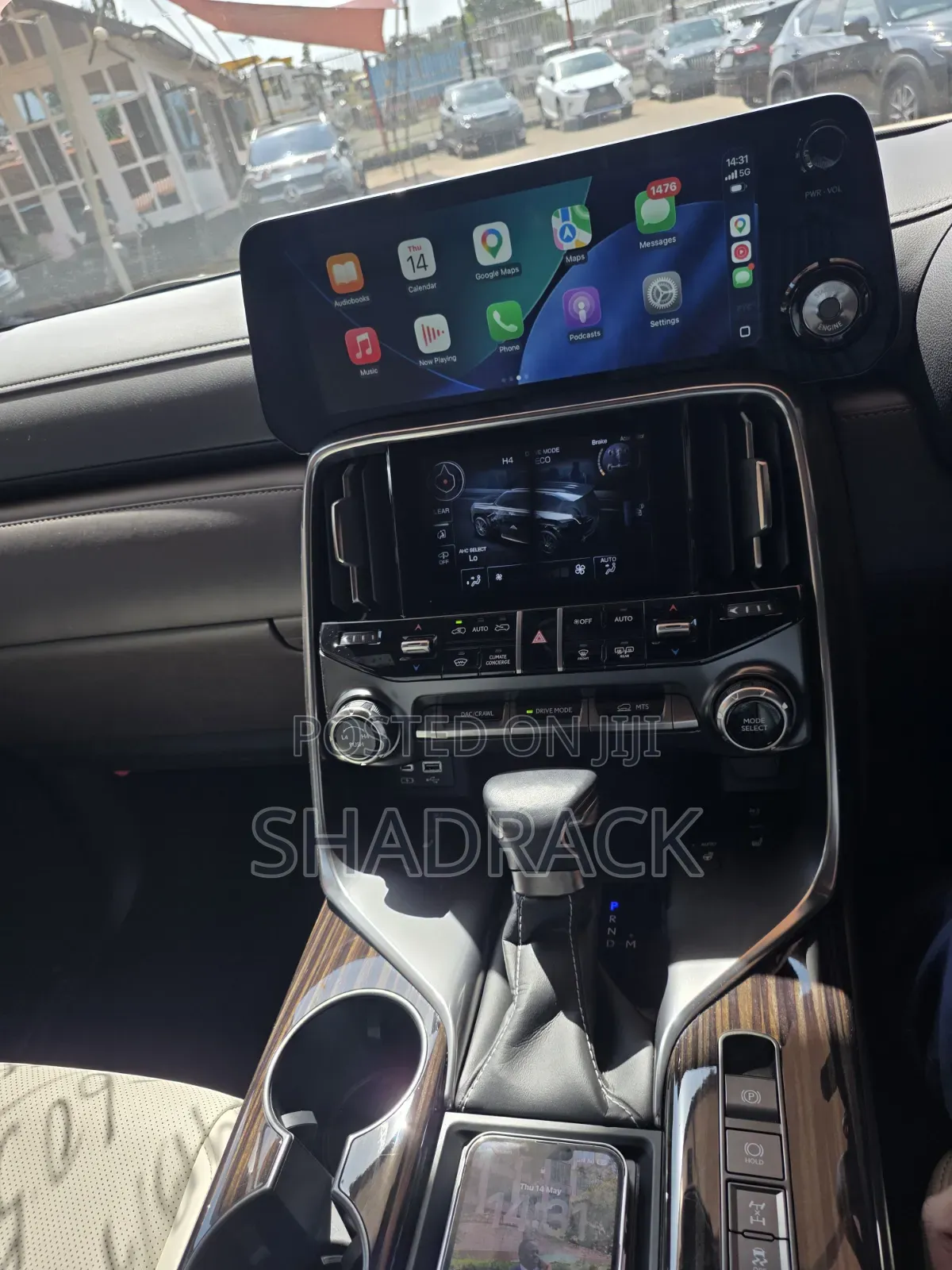 Lexus LX 600 2022 Pearl