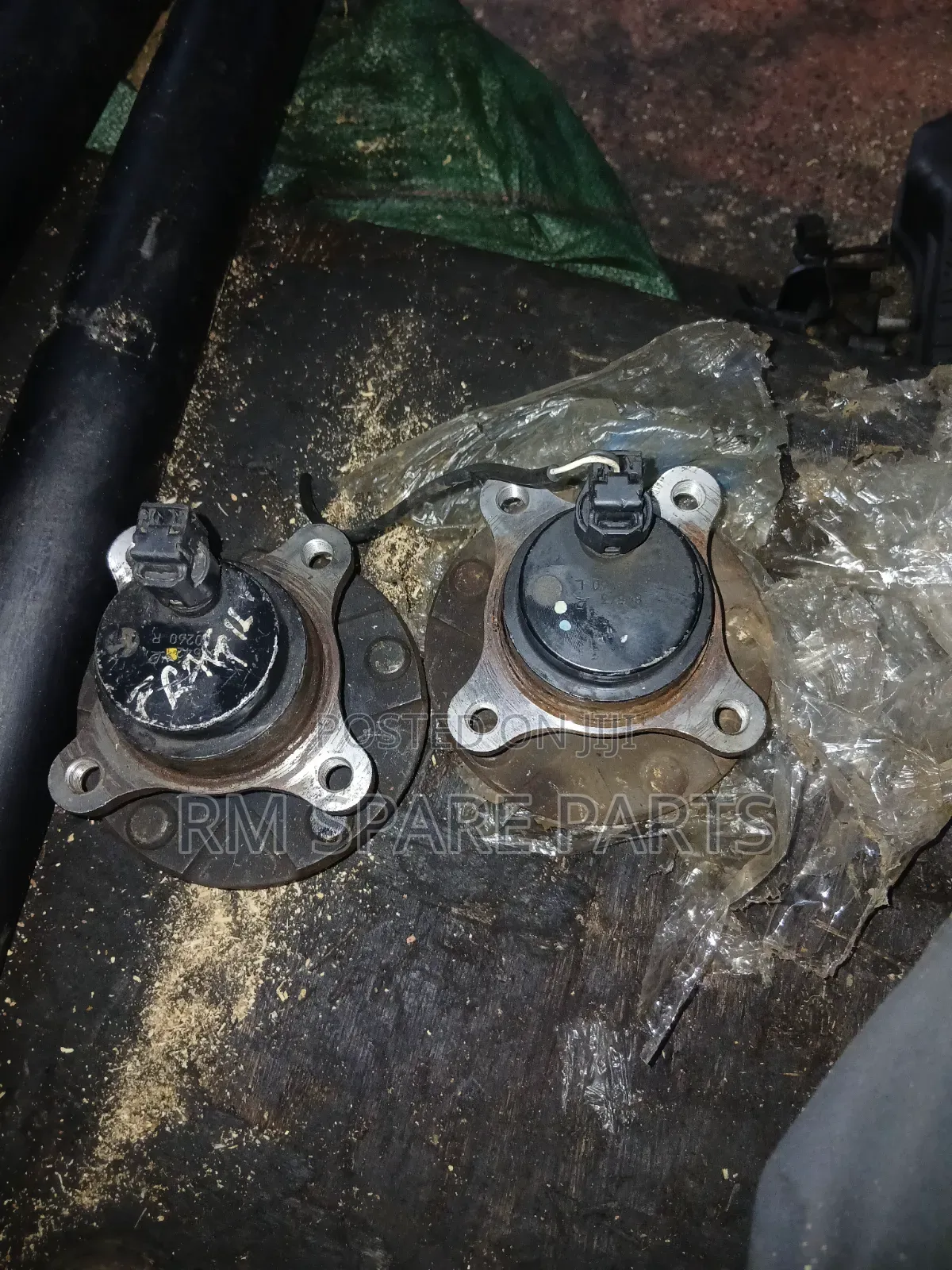 Front Hub for Mark X or Toyota Crown