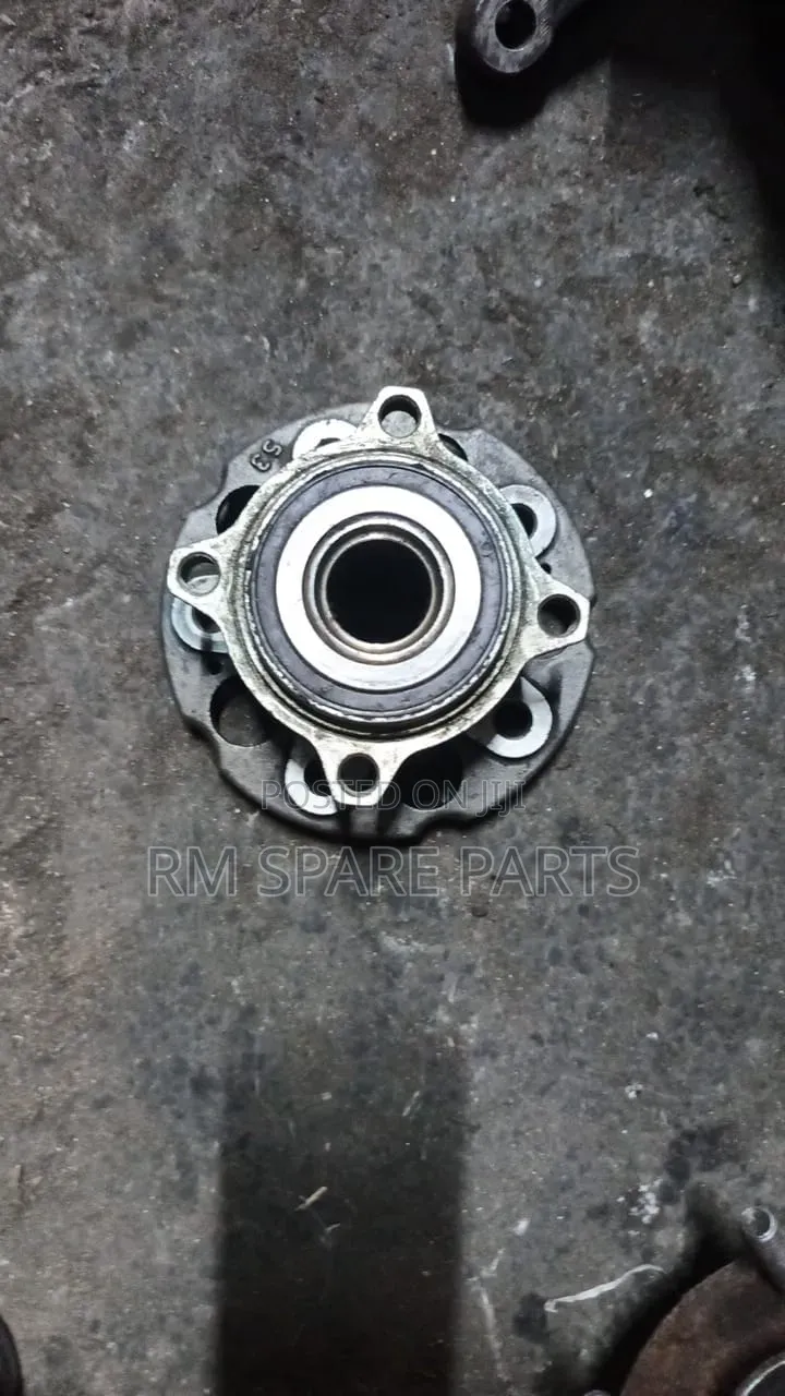 Rearhub/Bearing for Honda Cr_v 4wd