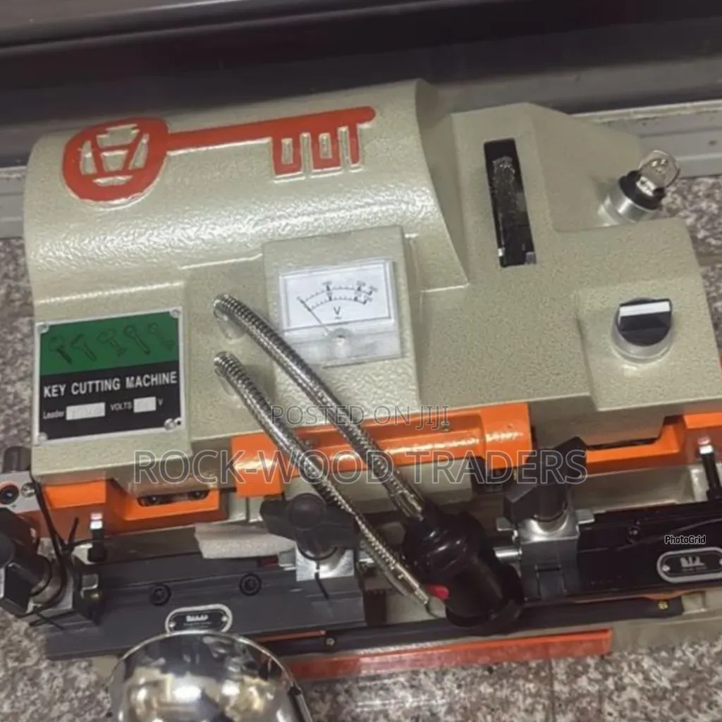 Key Cutting Machine