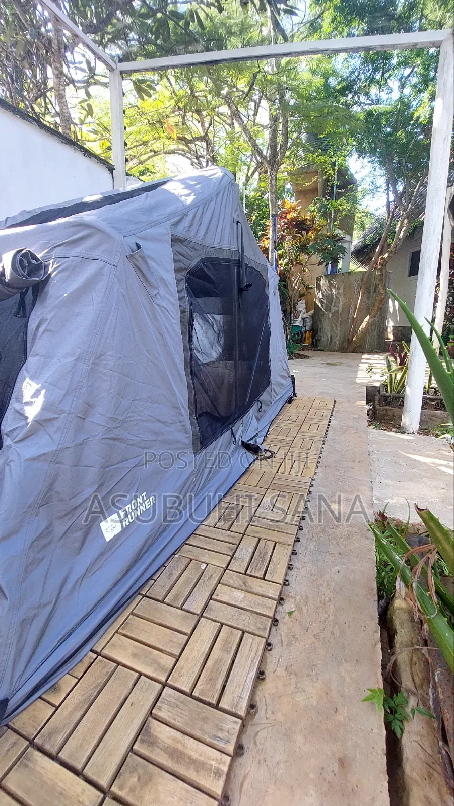 Frontrunner Rooftop Tent