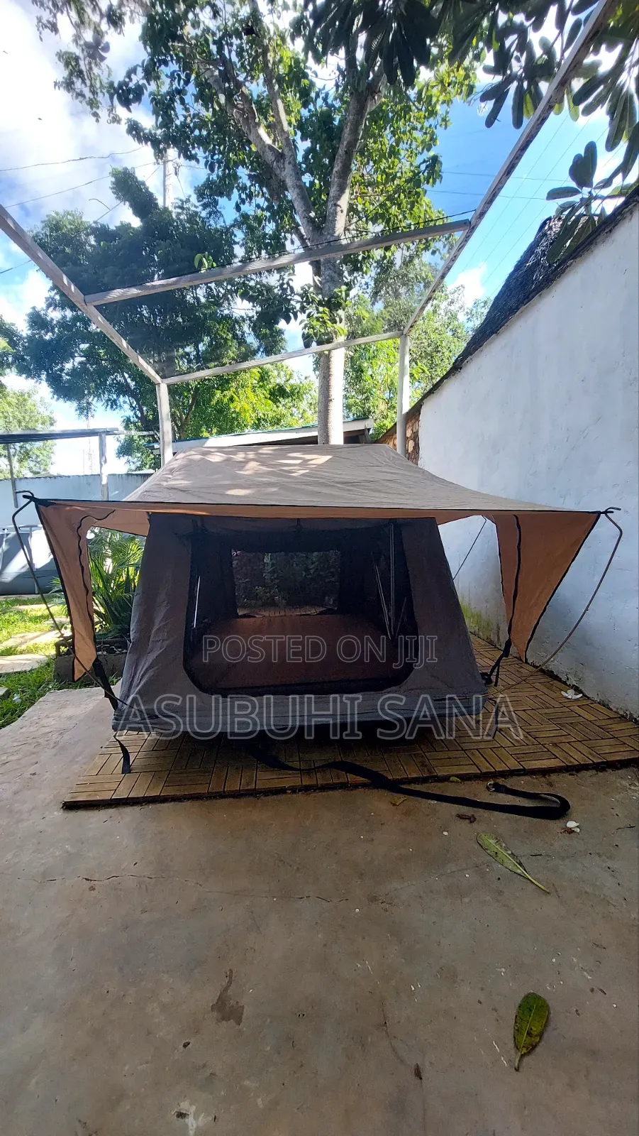 Frontrunner Rooftop Tent