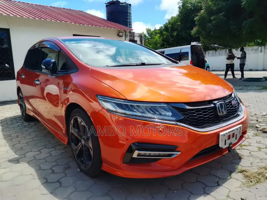 Honda Jade 1.5 Hybrid 2020 Orange