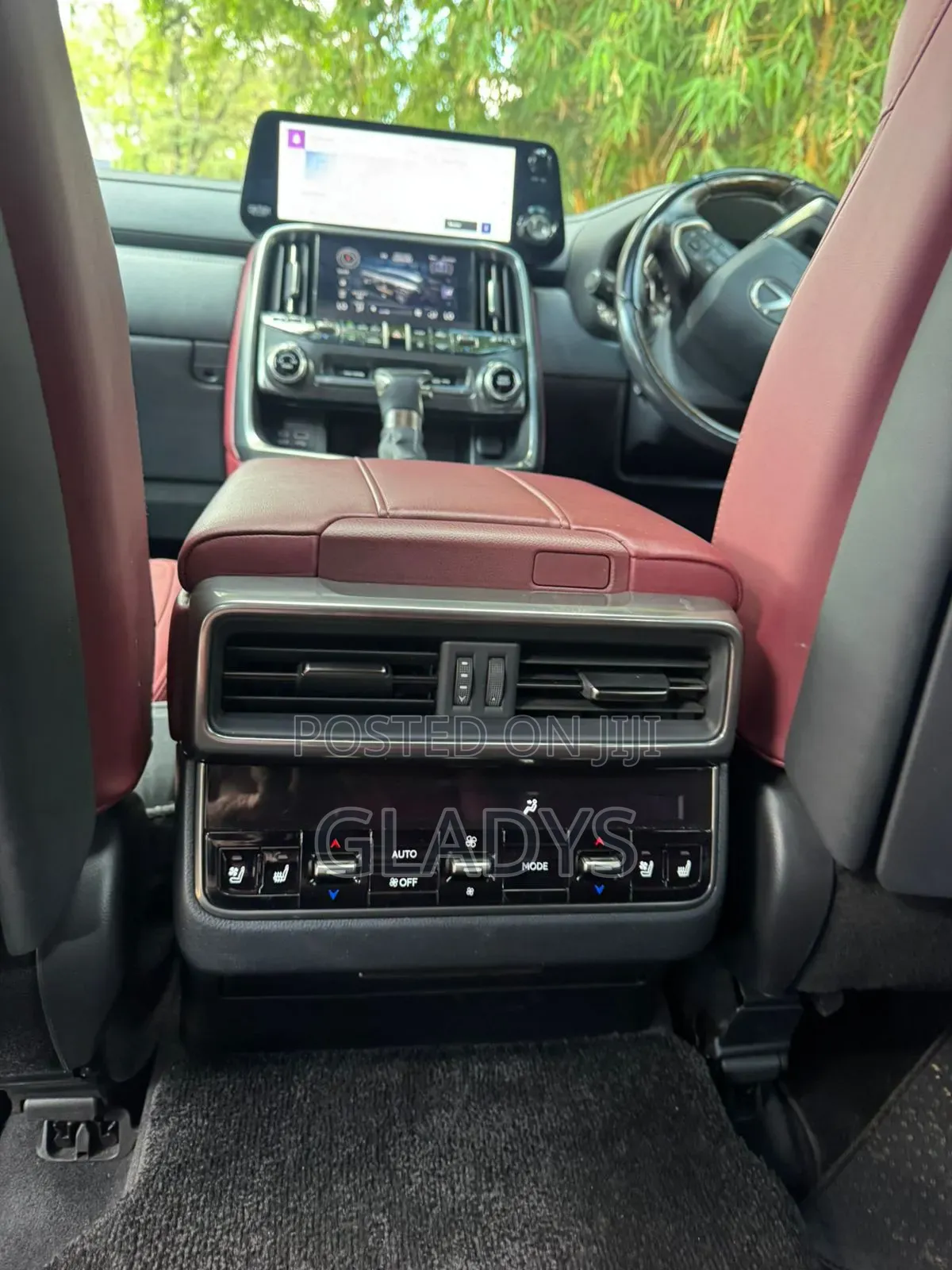 Lexus LX 2022 Gray