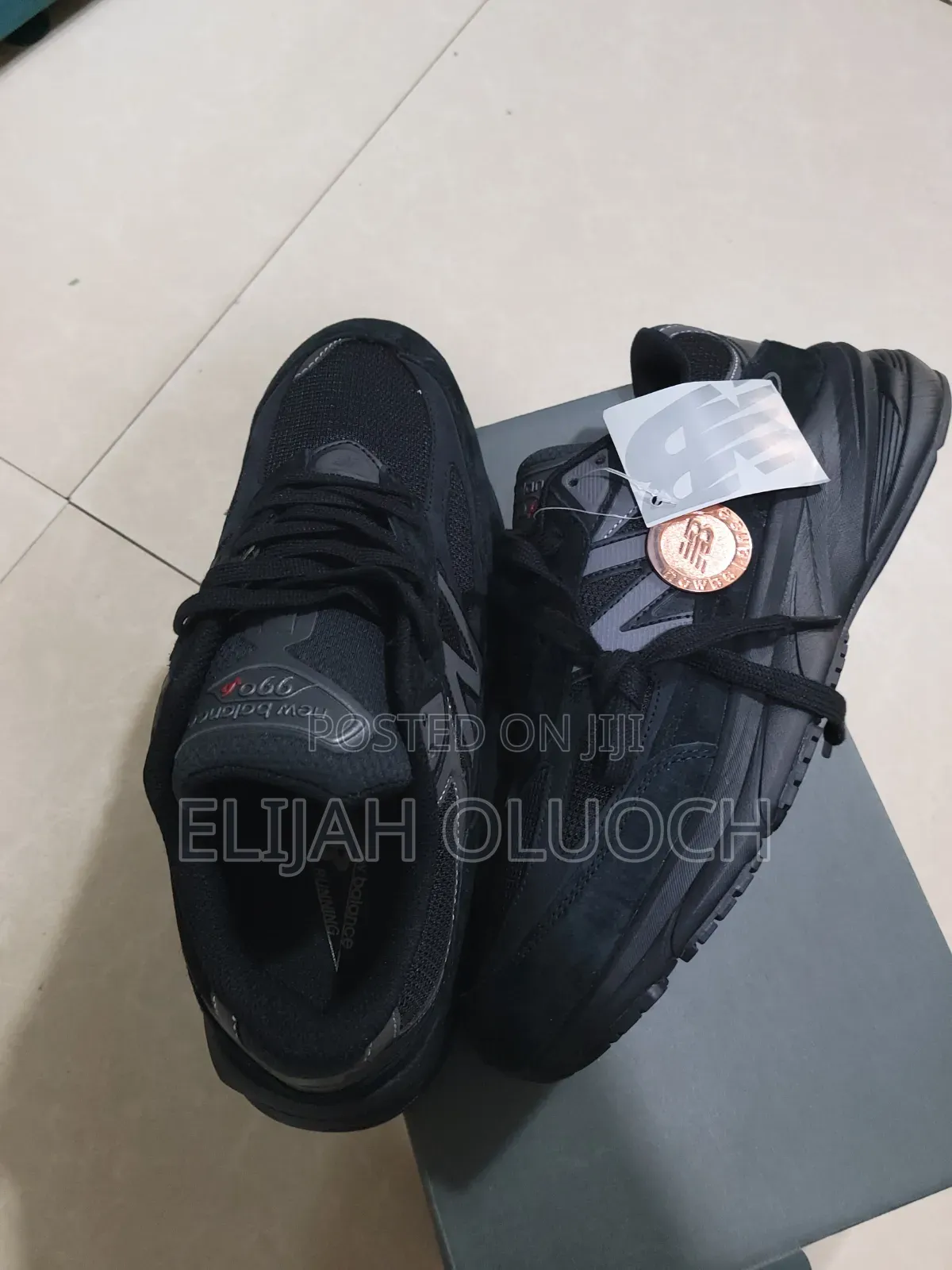 New Balance 990 V6 Tripple Black