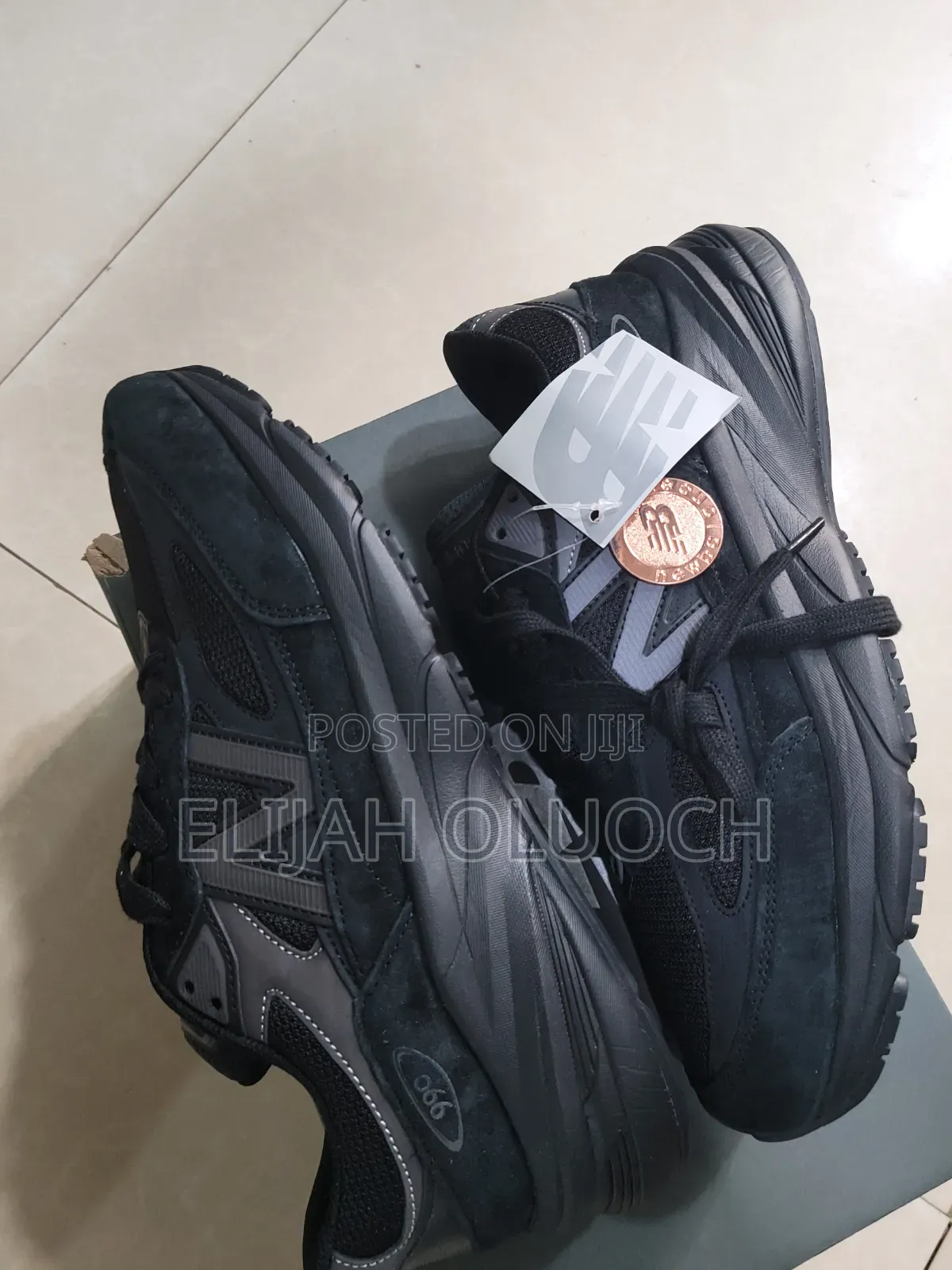 New Balance 990 V6 Tripple Black