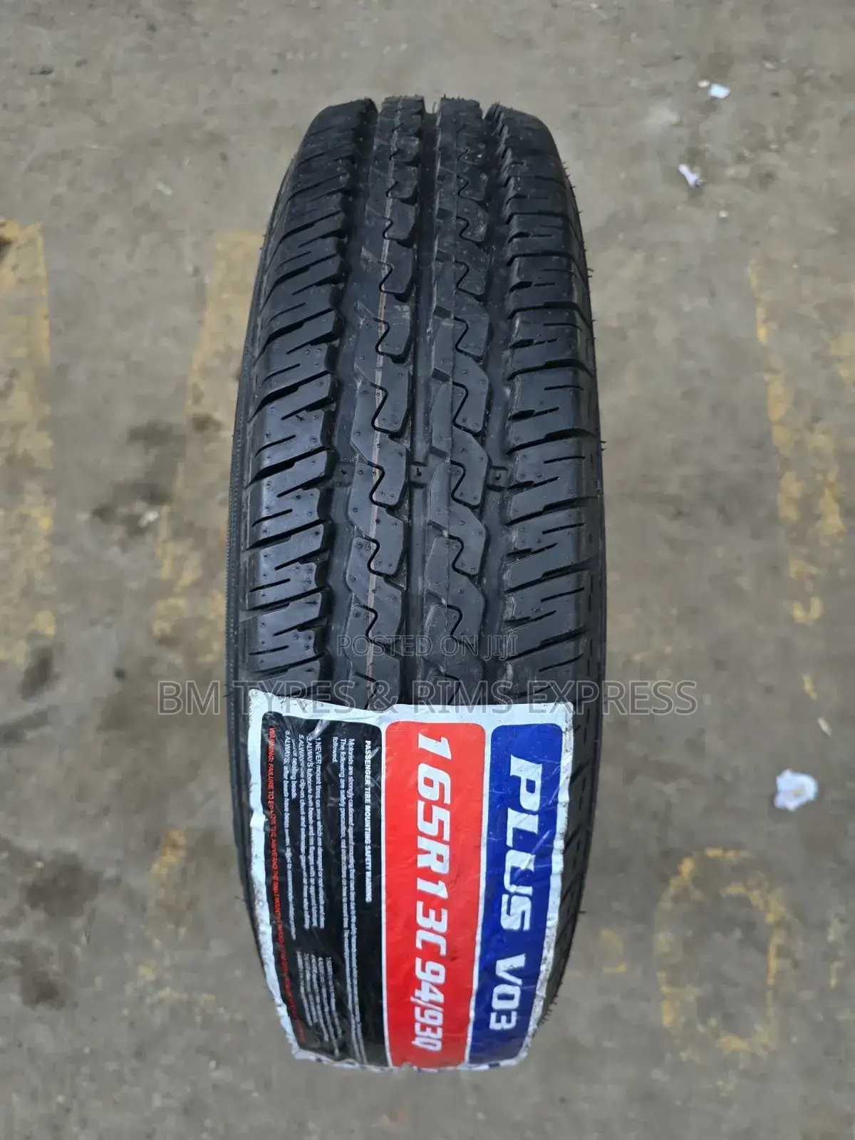 165 R13 Vinmax Tyres (Commercial)