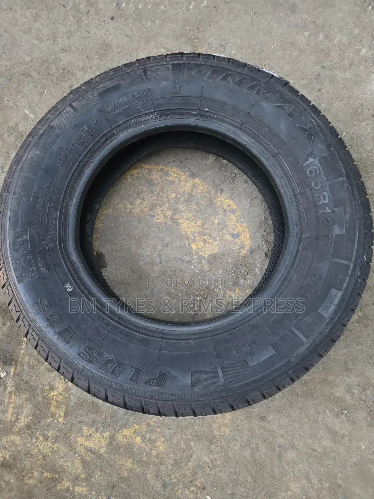 165 R13 Vinmax Tyres (Commercial)