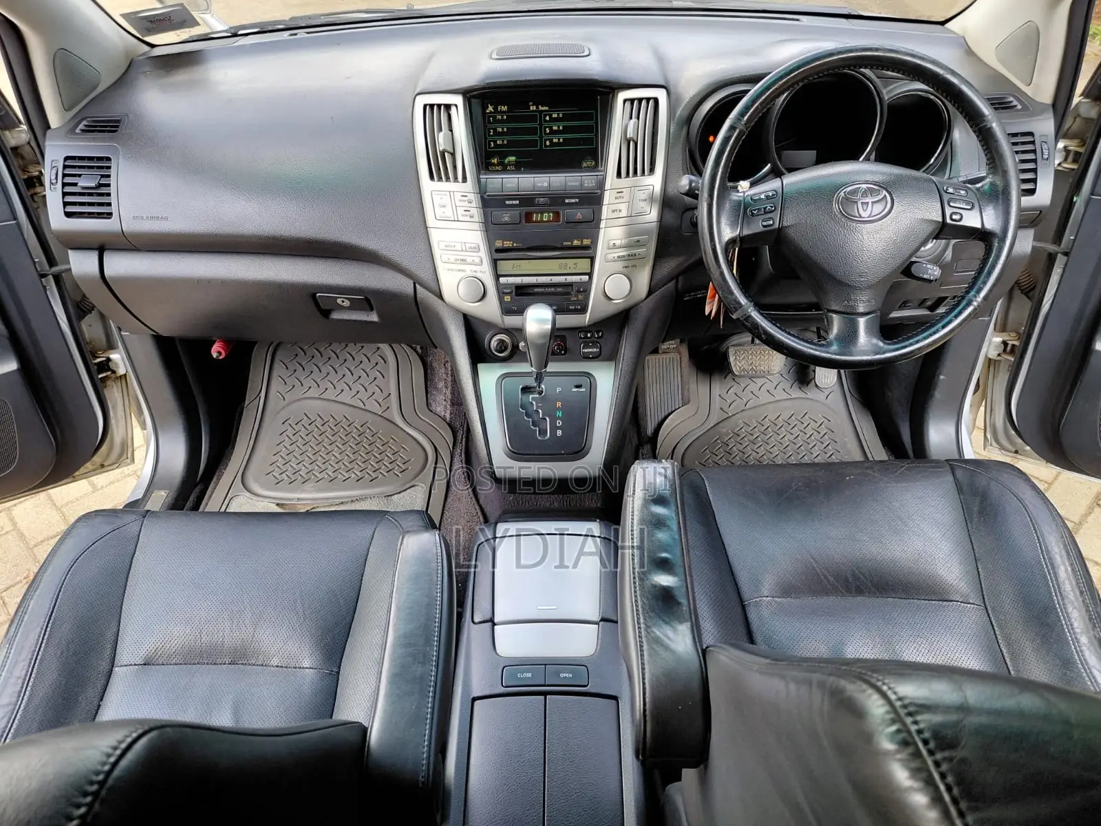 Toyota Harrier 2008 Silver
