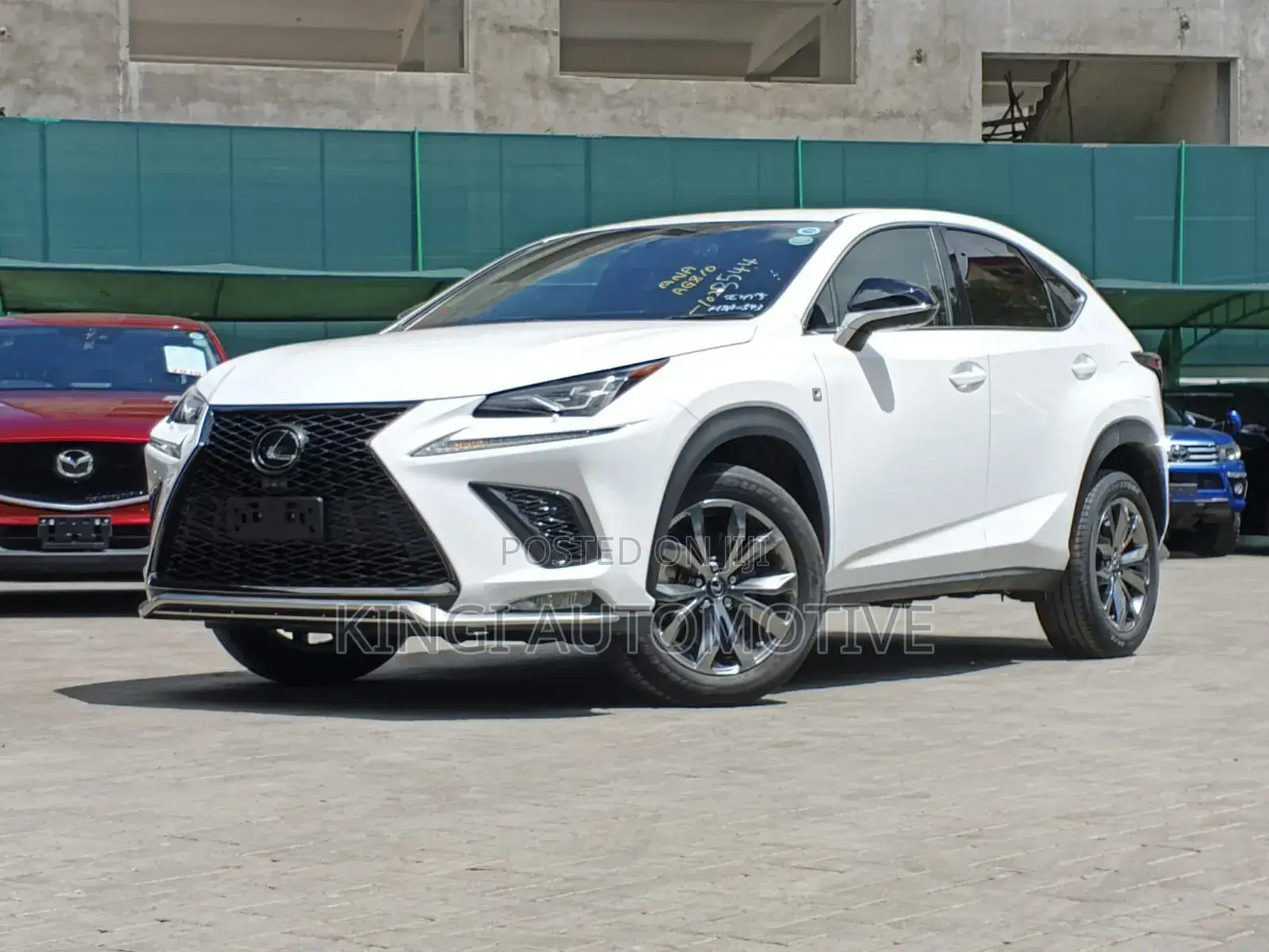 Lexus NX 300 FWD 2020 White