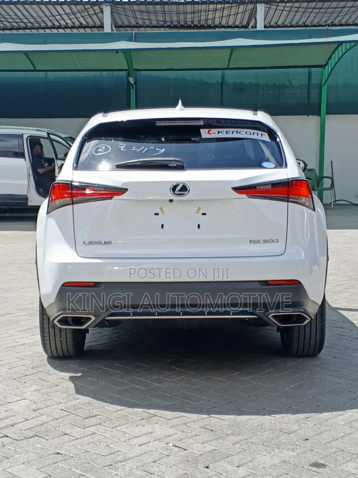 Lexus NX 300 FWD 2020 White