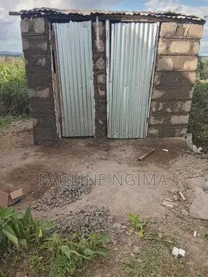 4bdrm Bungalow in Ngoliba for sale