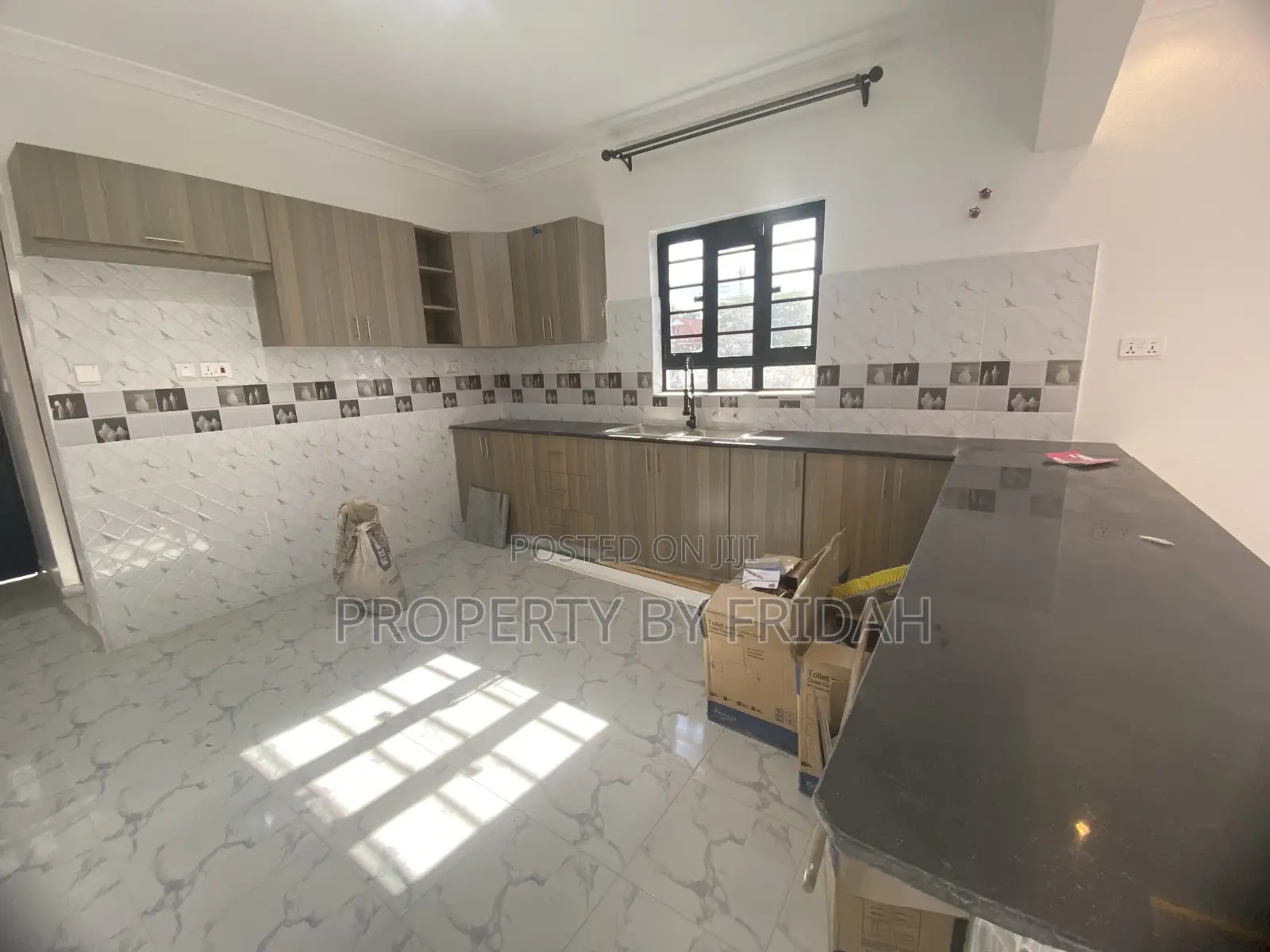 3bdrm Bungalow in Kitengela for sale