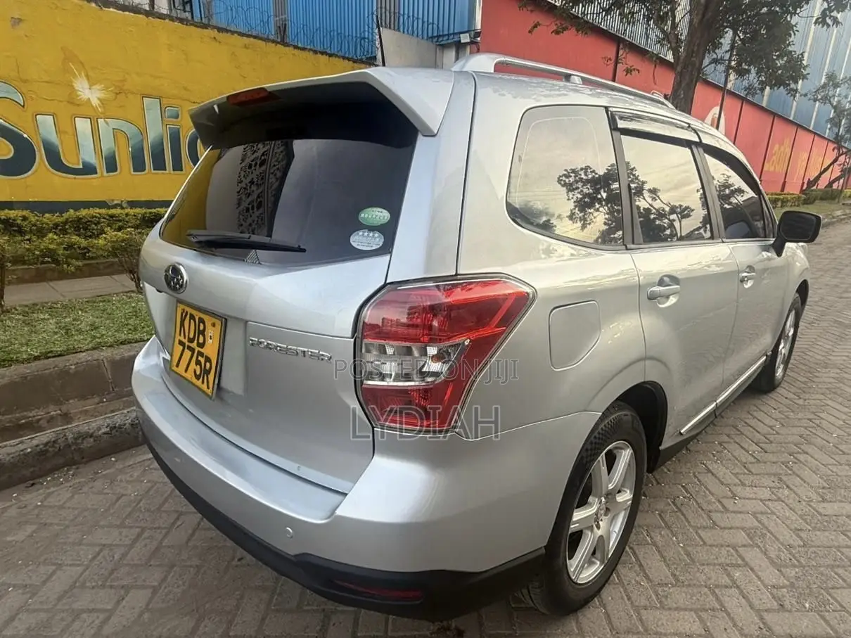 Subaru Forester 2013 Silver