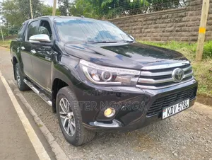 Toyota Hilux Revo Double Cab Deisel 2.4 AWD 2016 Black
