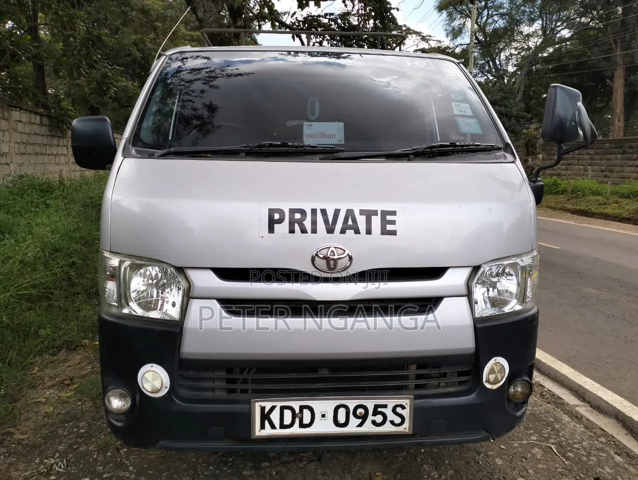 Toyota HiAce 2014 Grey