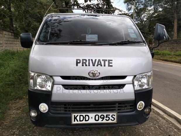Toyota HiAce 2014 Grey - thumbnail 3